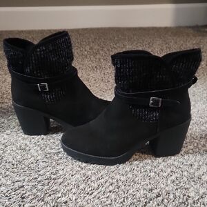 JustFab Black Heeled Boots with Knit Cuff
